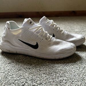 Nike free run 2018, white, size 11.5 men's